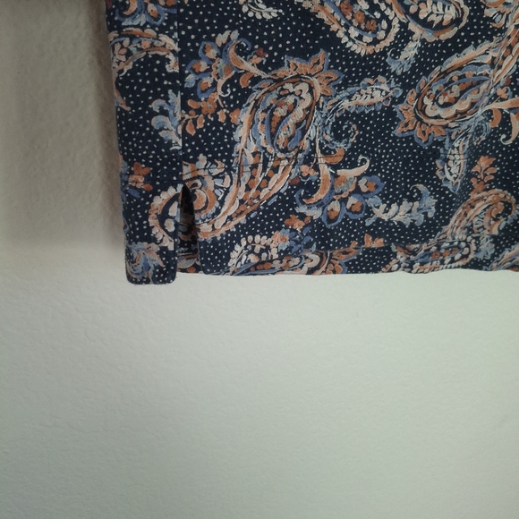 J. Jill Simply Supima Scoop-neck Longsleeve Paisley Tunic Top - Picture 6 of 9